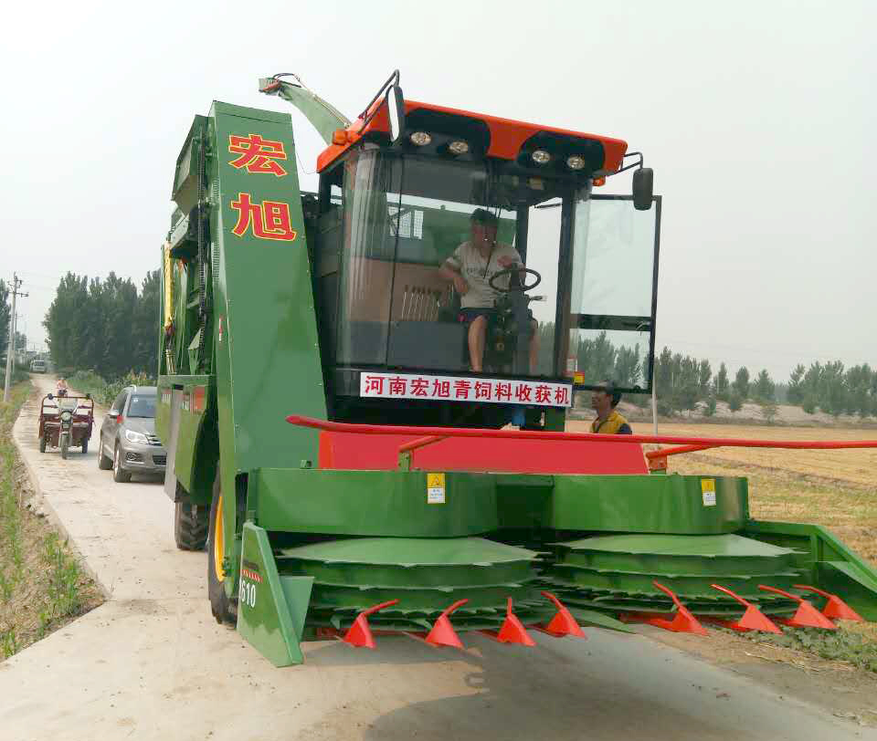 玉米收割機